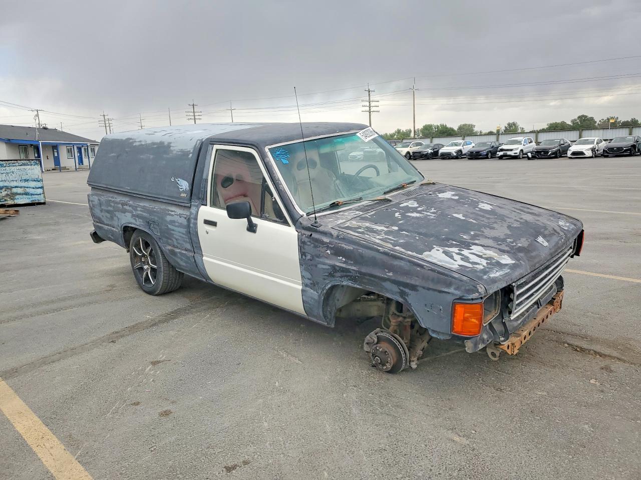 Toyota Pickup Base