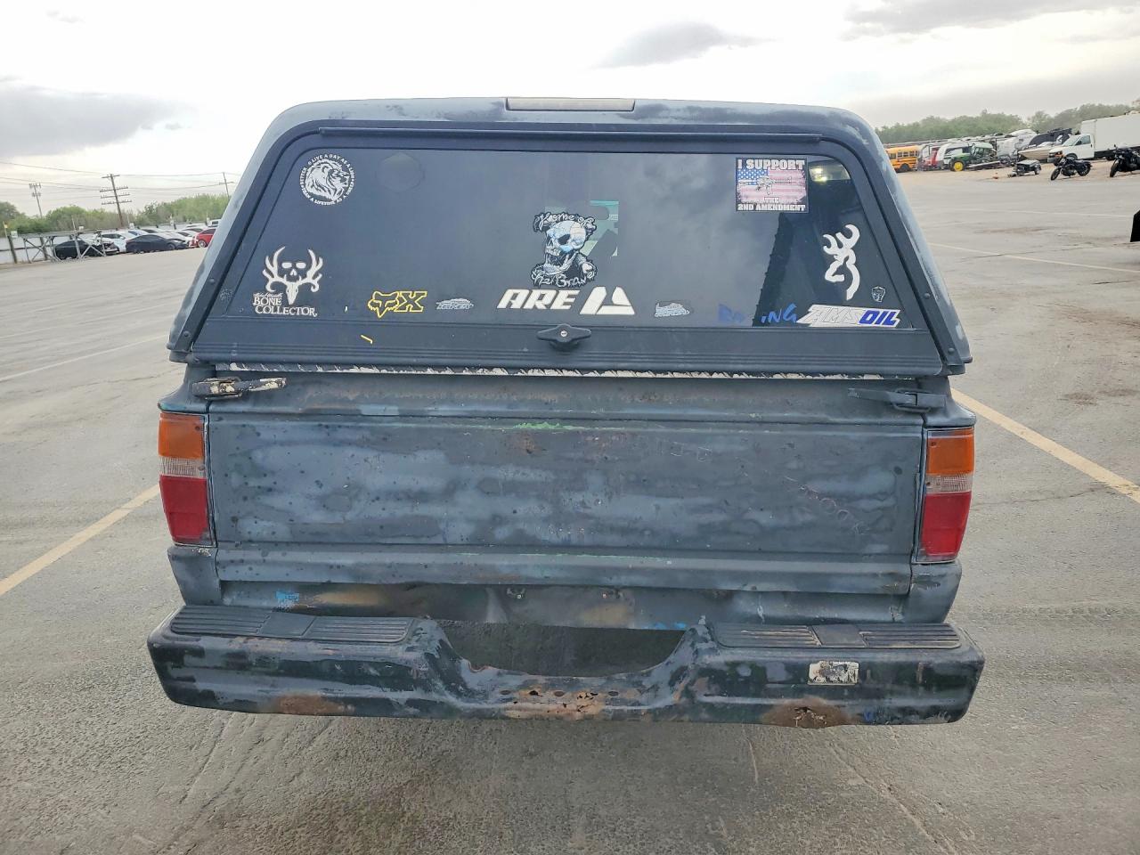 Toyota Pickup Base