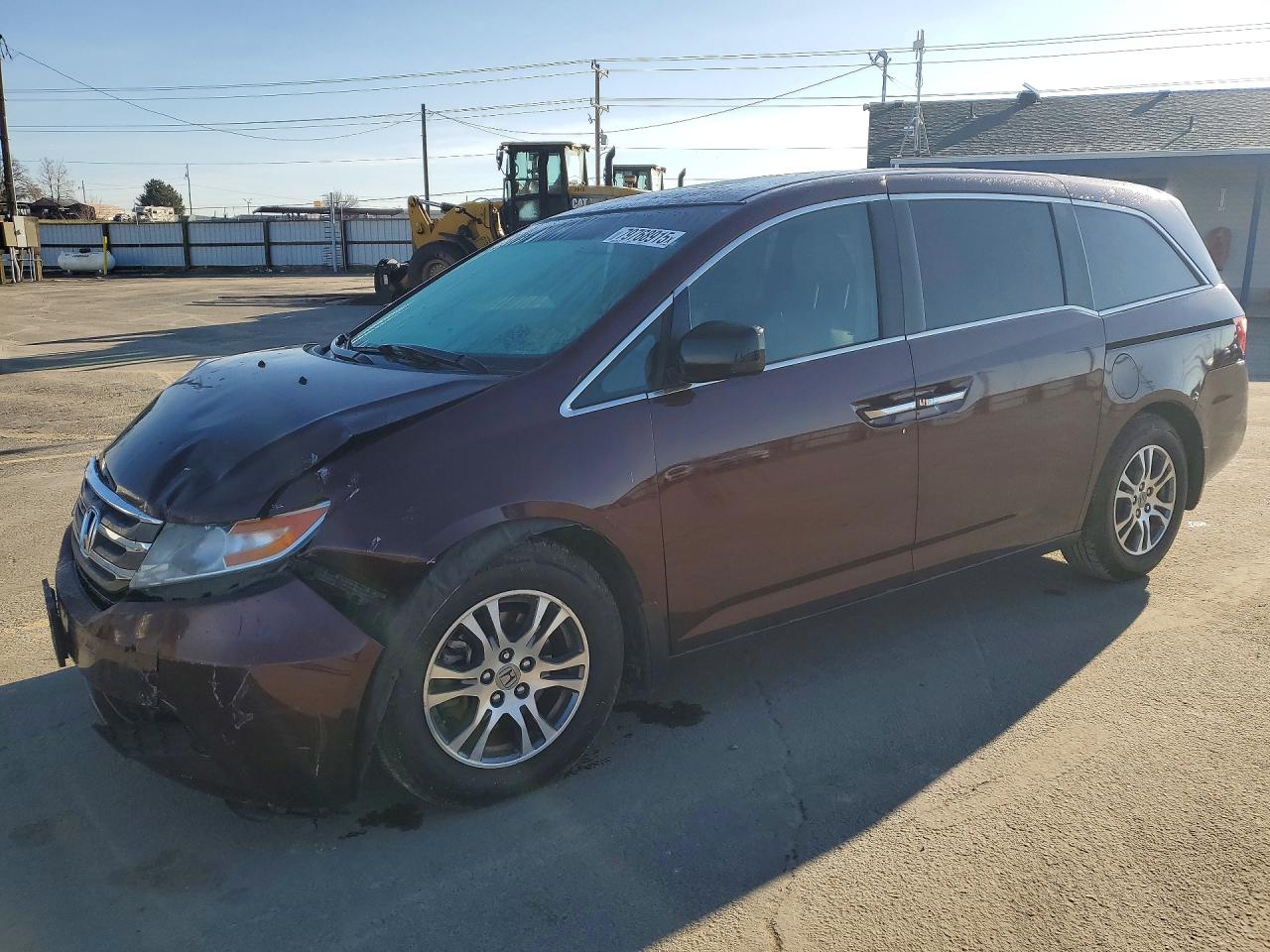 Salvage Honda Odyssey Image