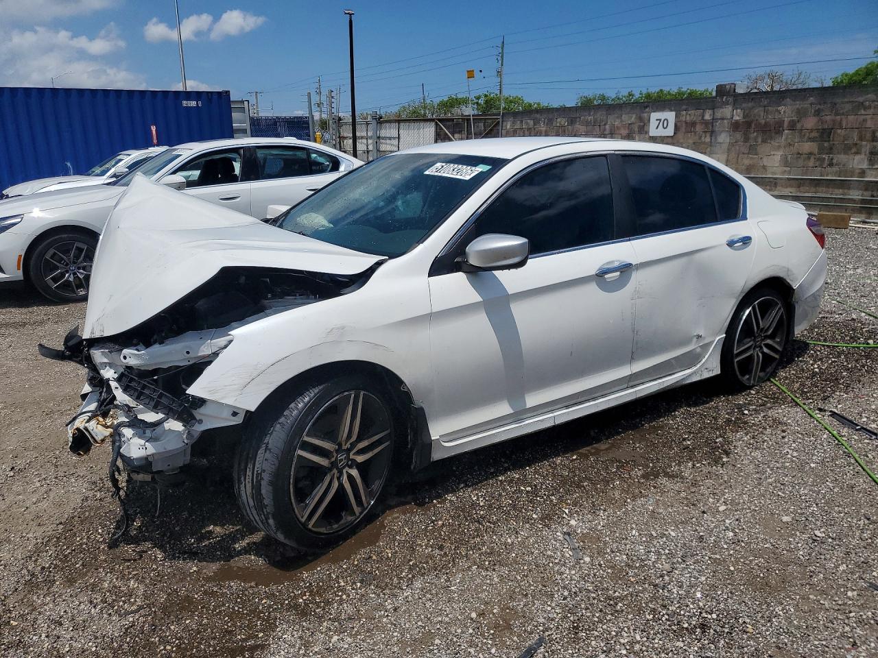 Salvage Honda Accord Image
