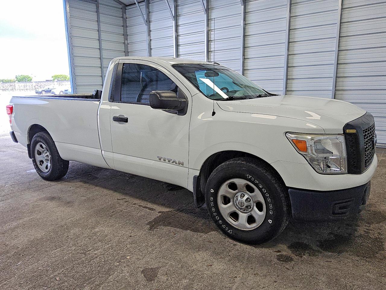 Nissan Titan S