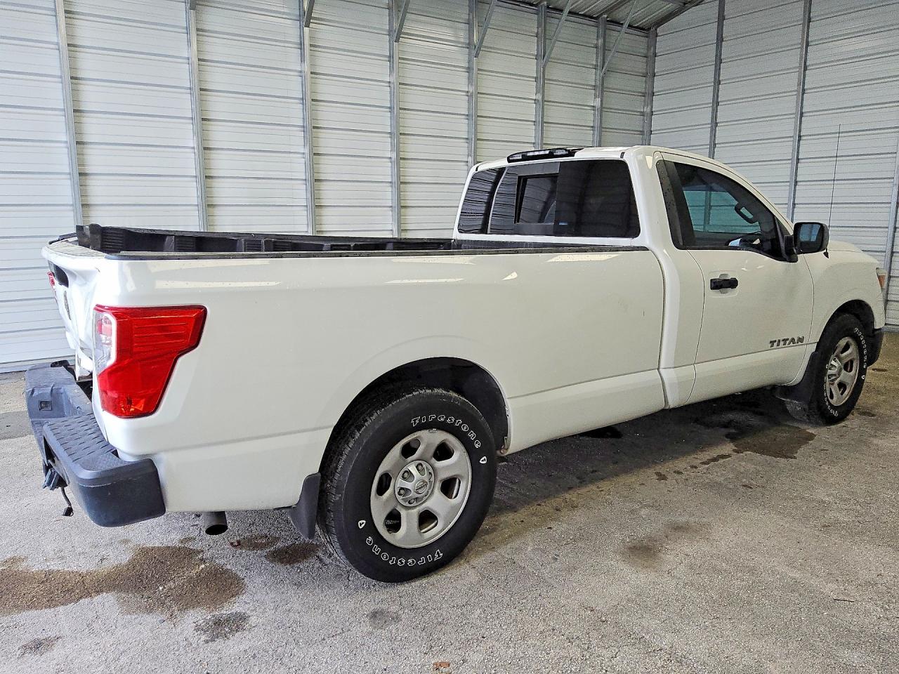 Nissan Titan S
