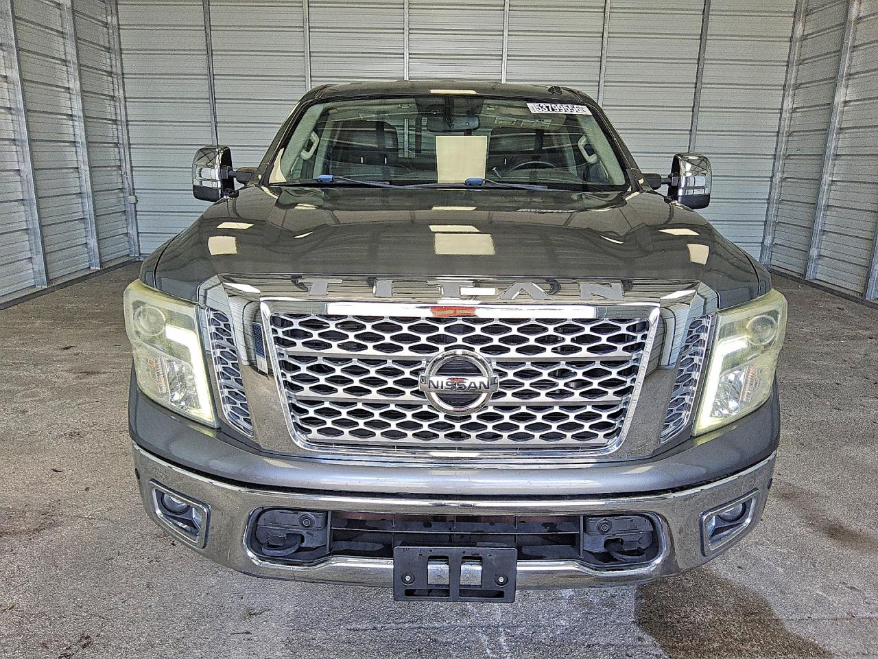 Nissan Titan Sl