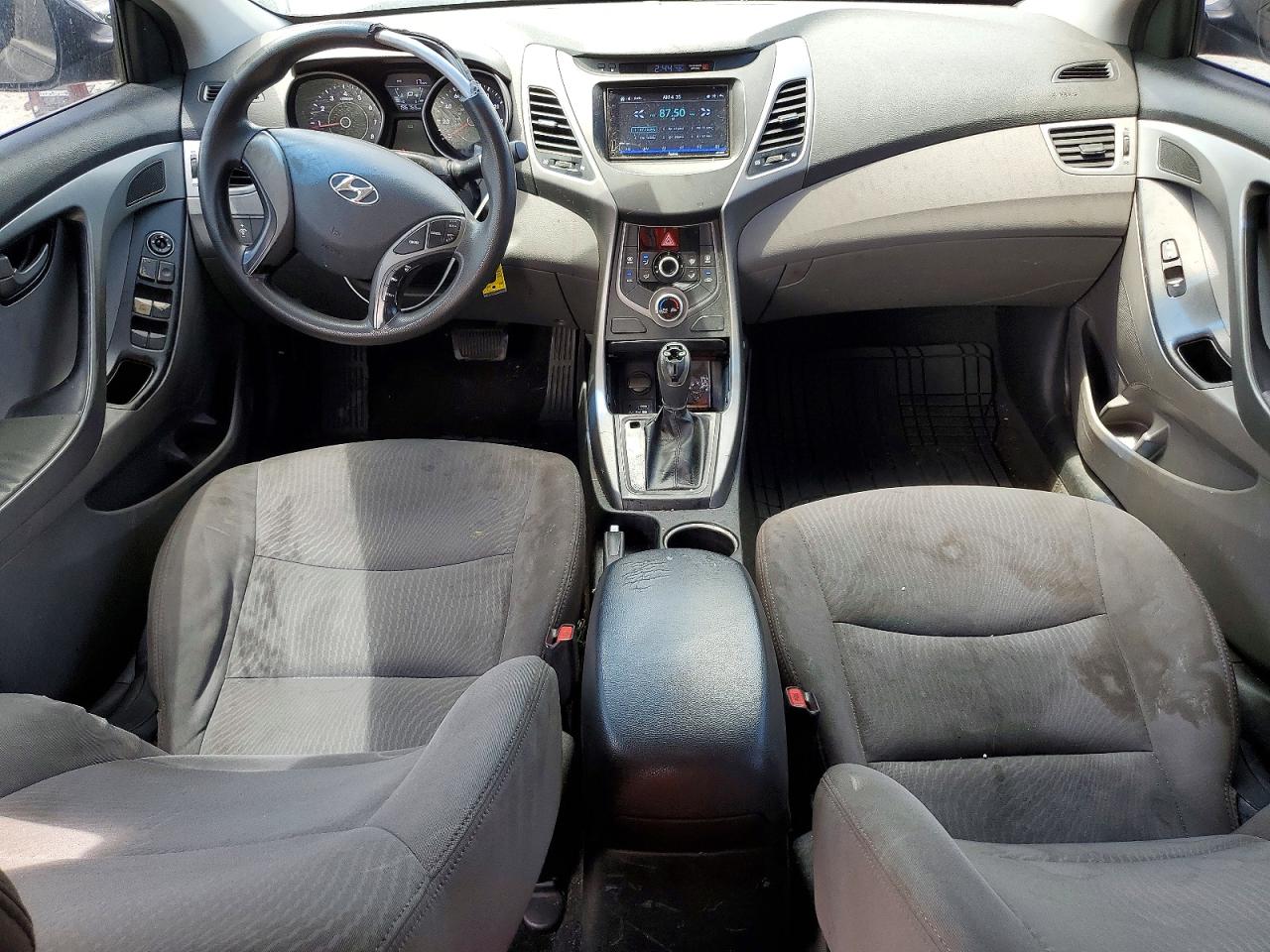Hyundai ELANTRA Se