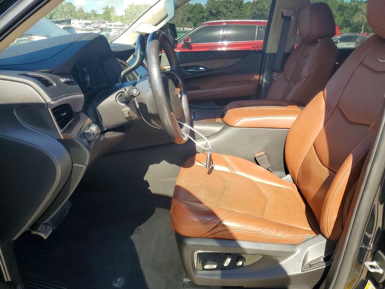 Cadillac Escalade Luxury