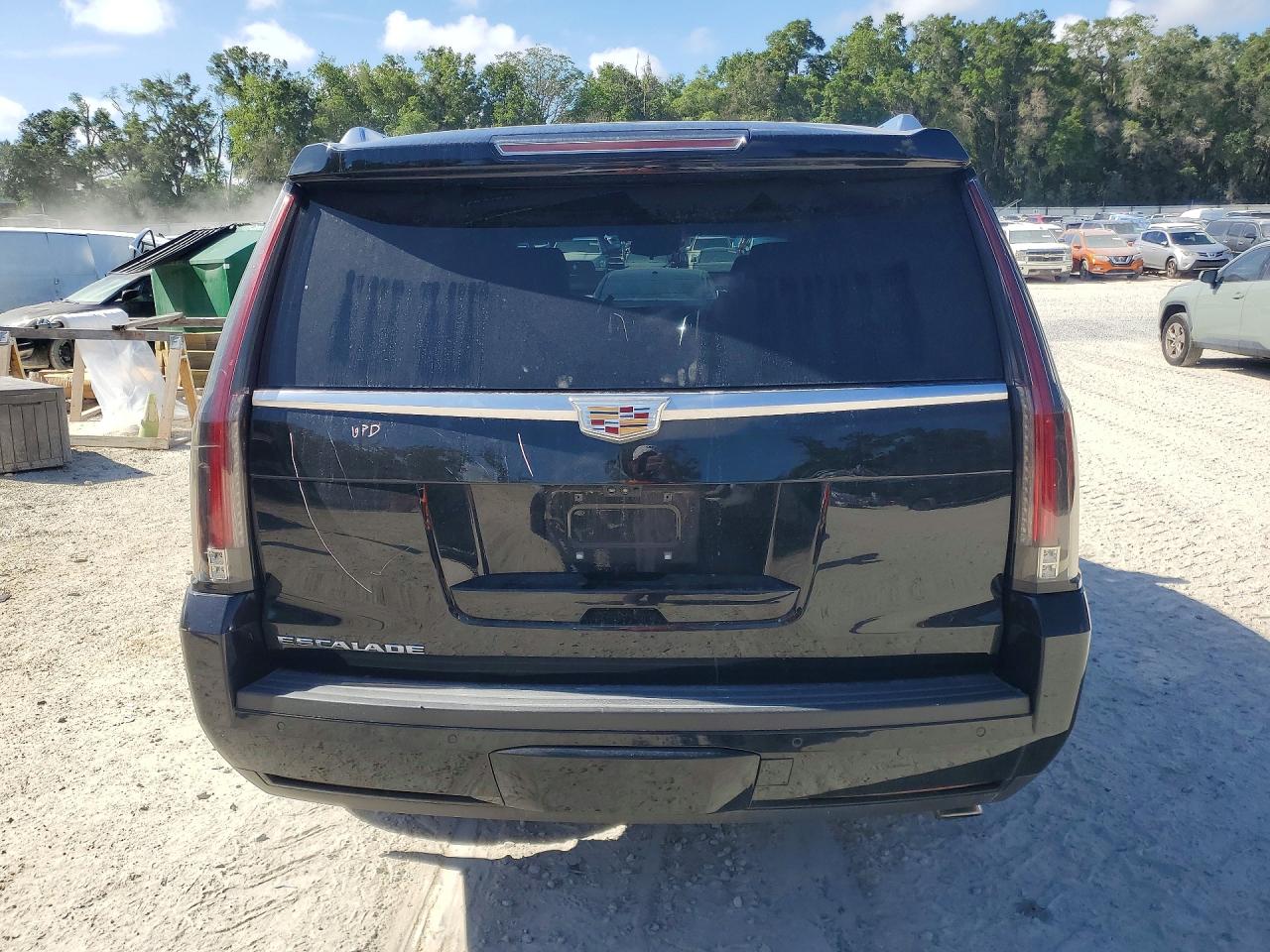 Cadillac Escalade Luxury