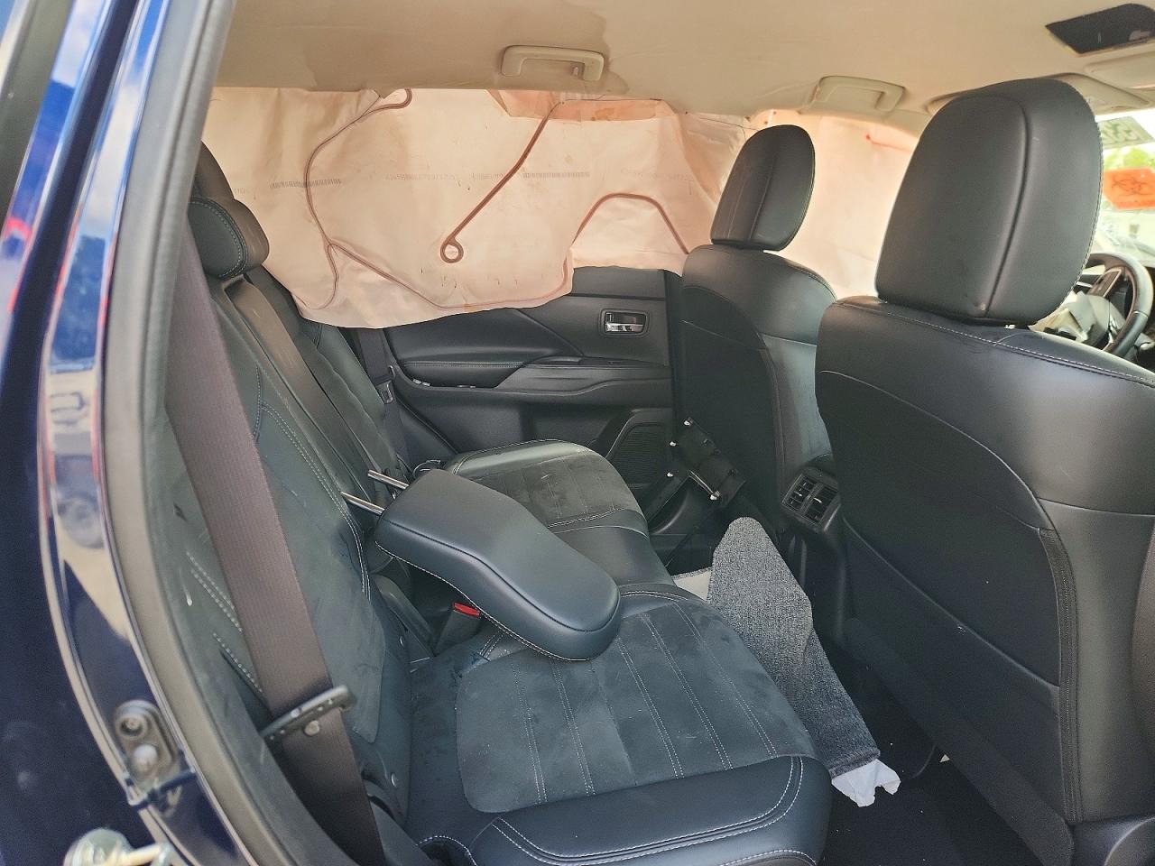 Mitsubishi Outlander Se