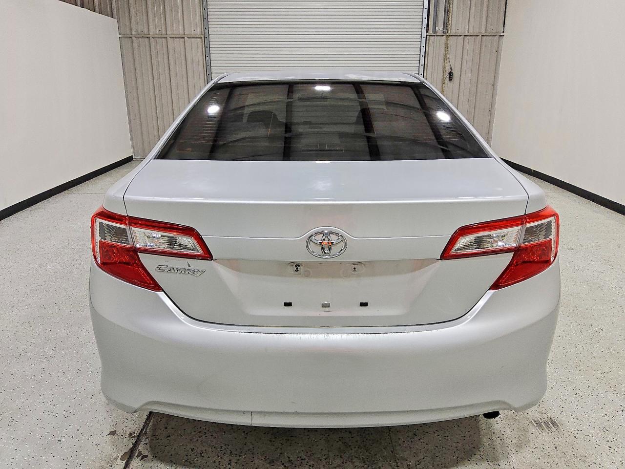Toyota Camry L