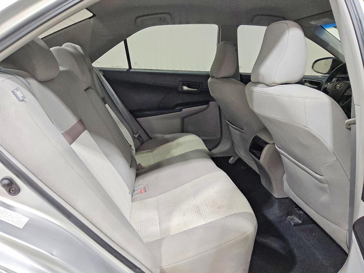 Toyota Camry L