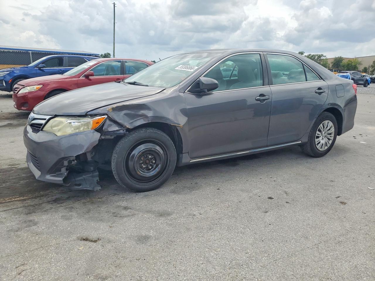 Salvage Toyota Camry Image
