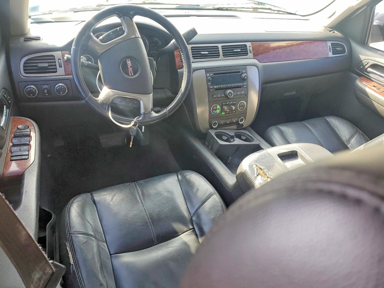 GMC Yukon Slt