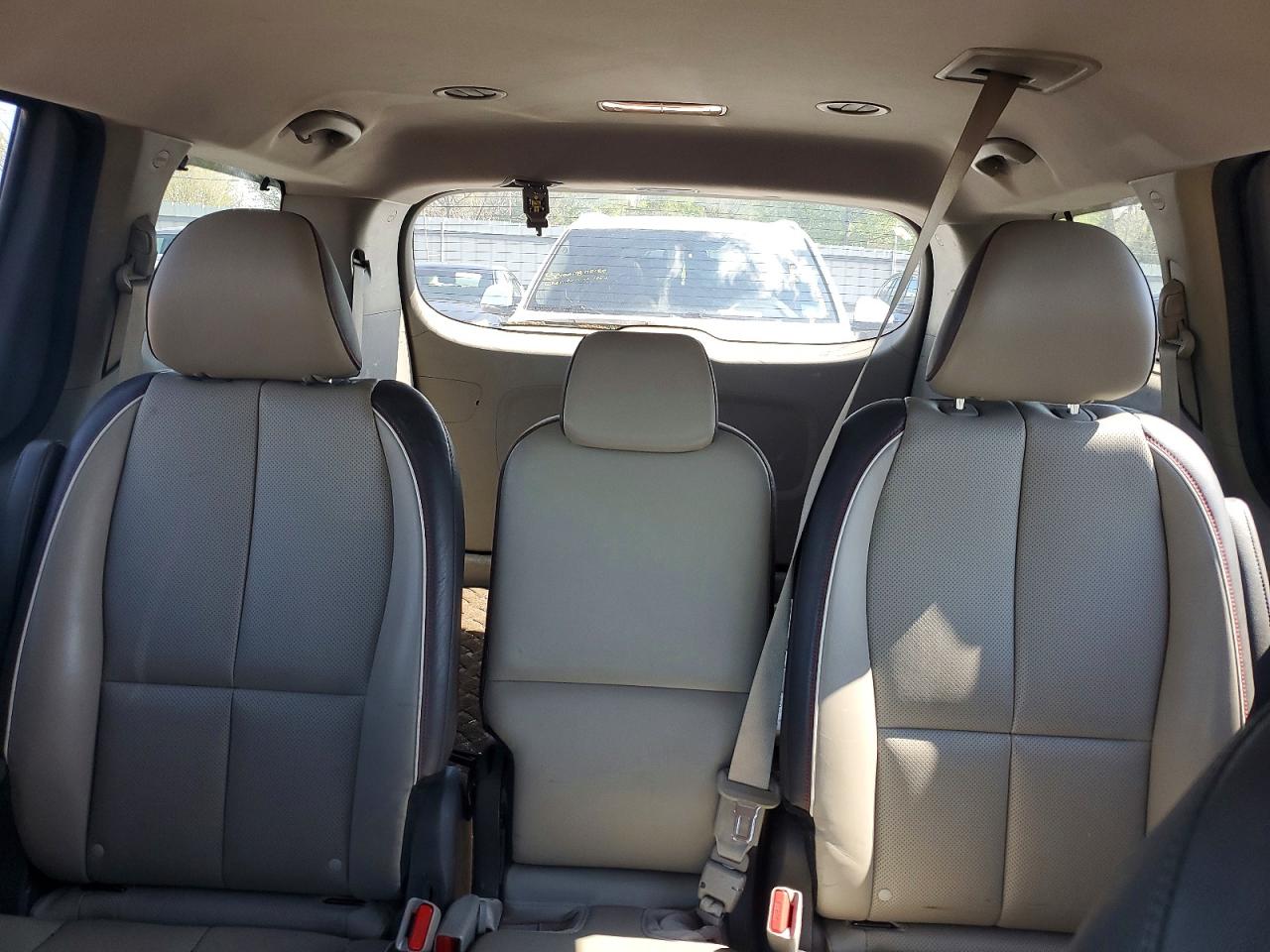 Kia Sedona