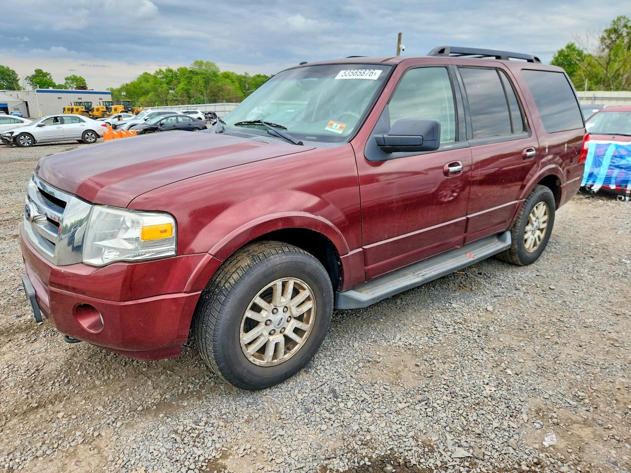 Salvage Ford Expedition Image