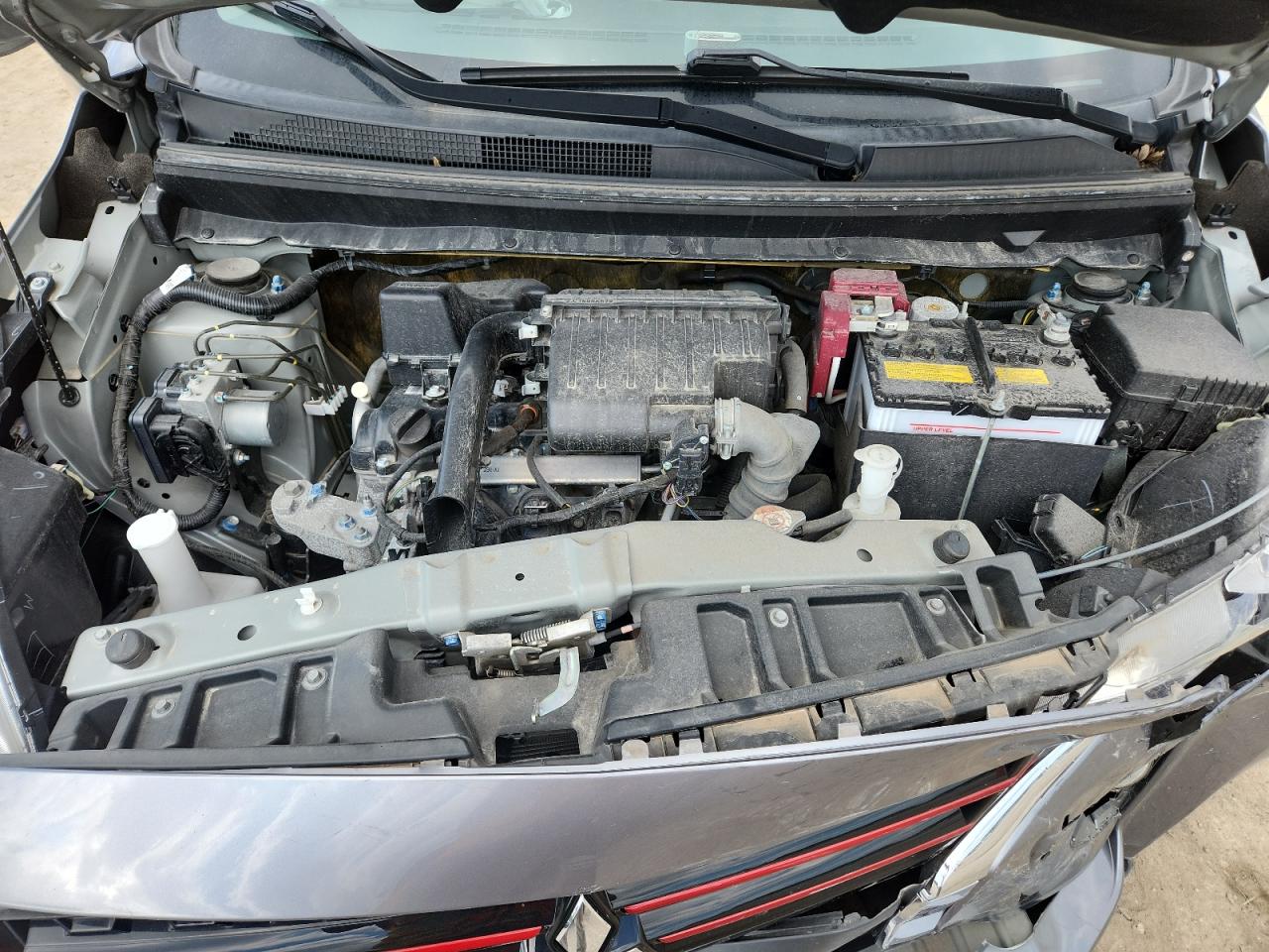 Mitsubishi Mirage Se
