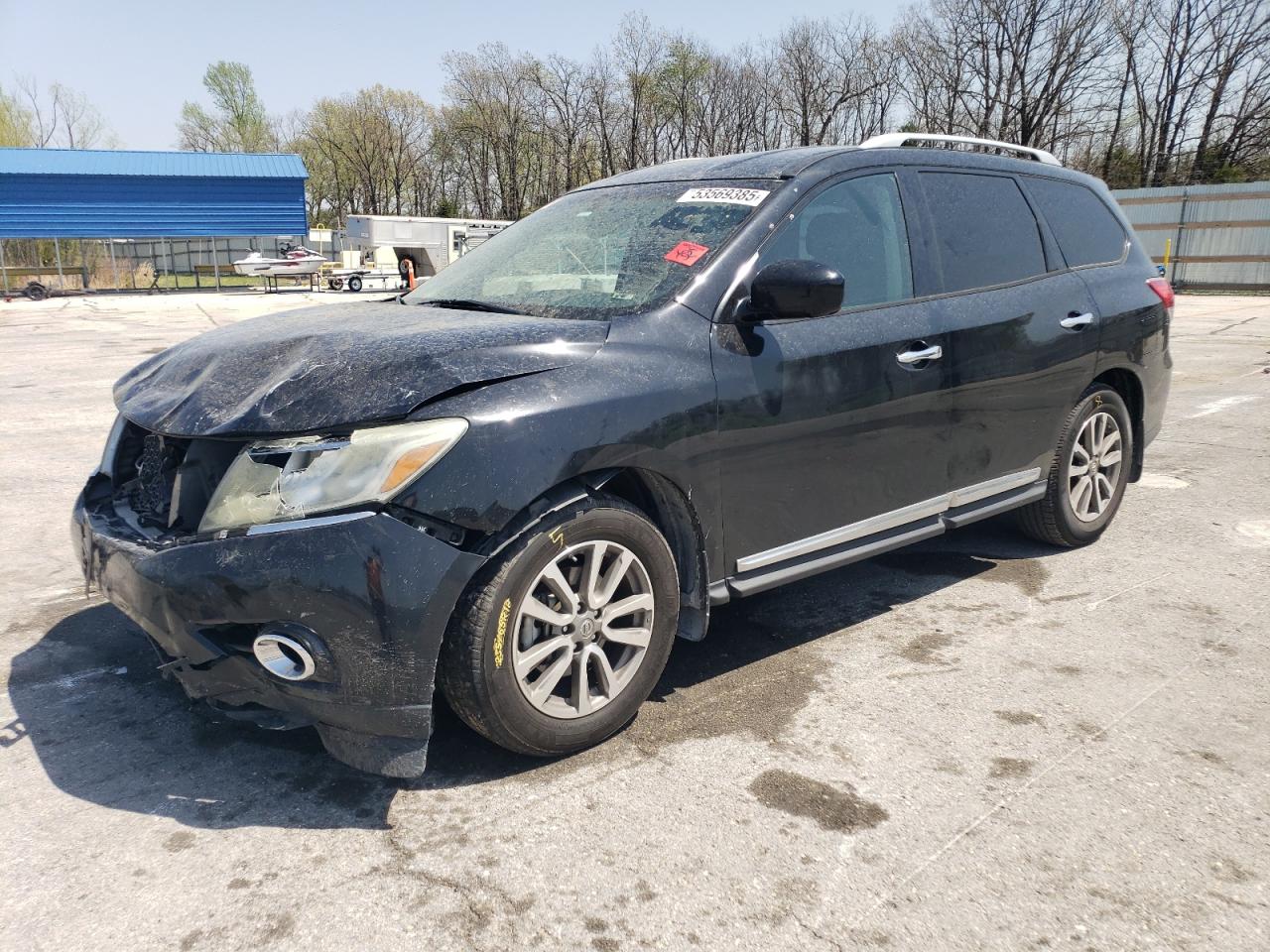 Salvage Nissan Pathfinder Image