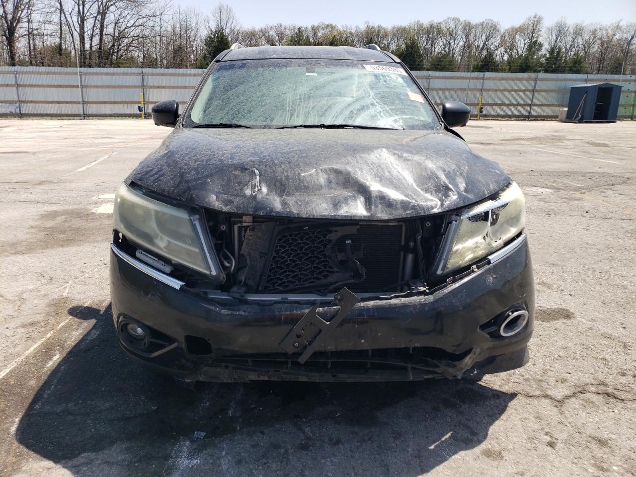 Nissan Pathfinder S