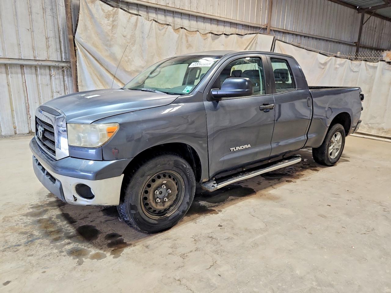 Salvage Toyota Tundra Image