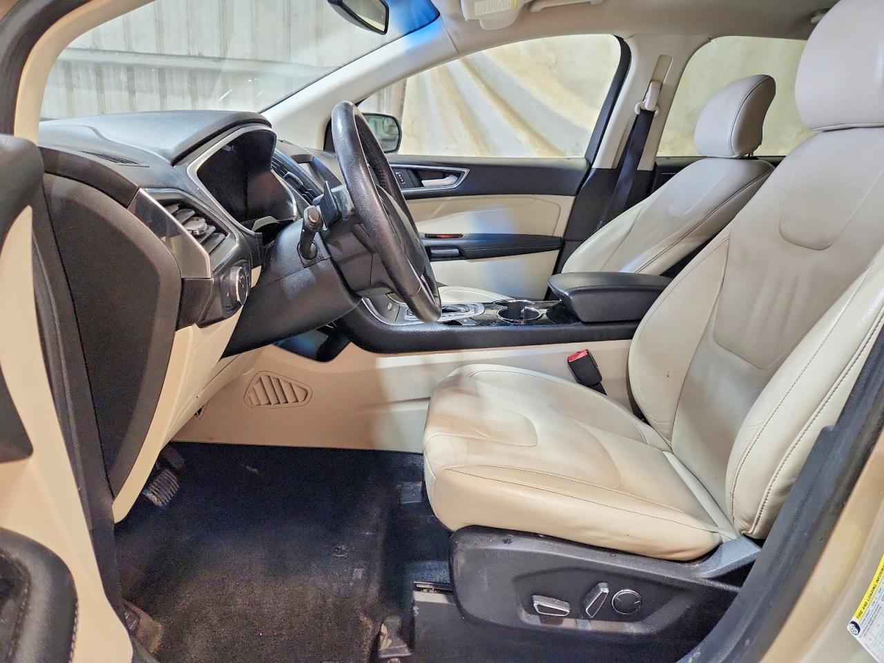 Ford Edge Titanium