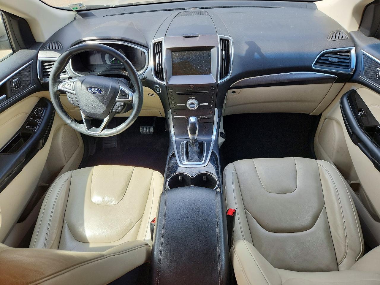 Ford Edge Titanium