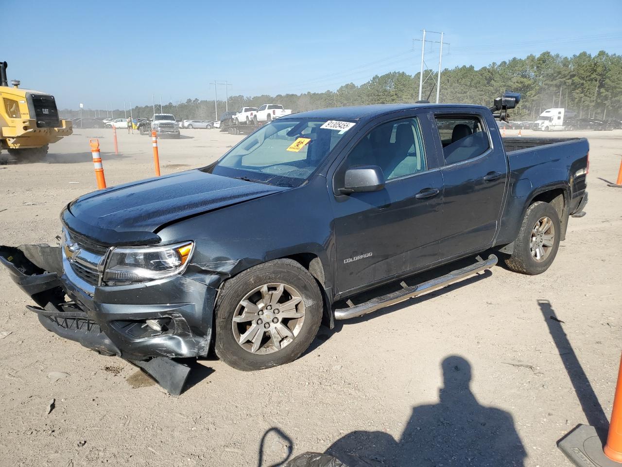 Salvage Chevrolet Colorado Image