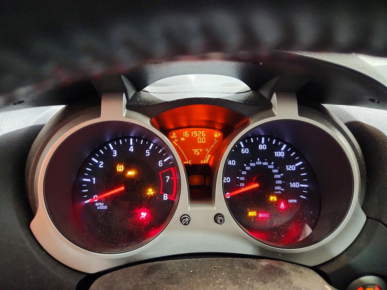 Nissan JUKE S