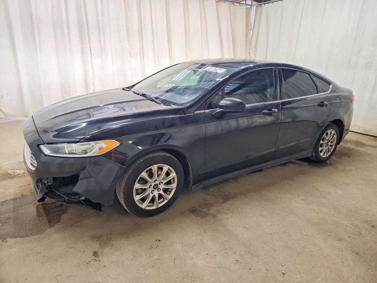 Salvage Ford Fusion Image