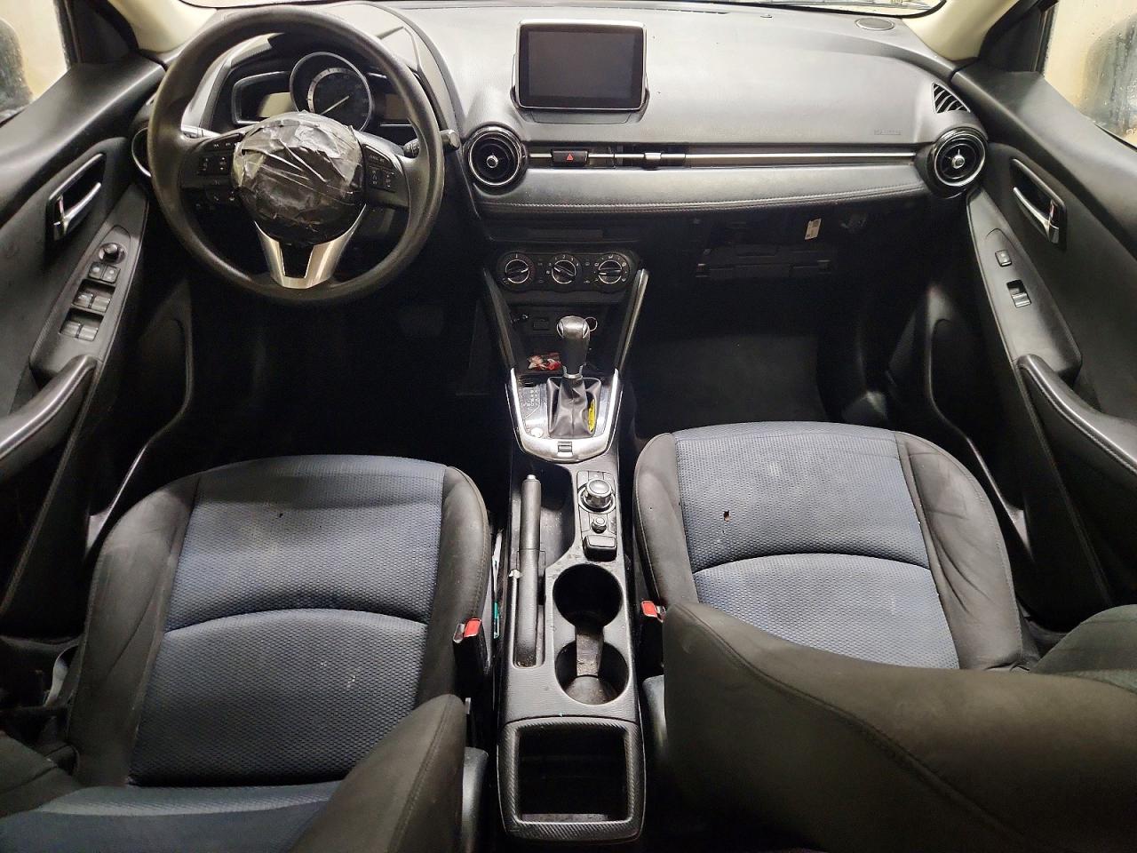 Toyota Yaris Base