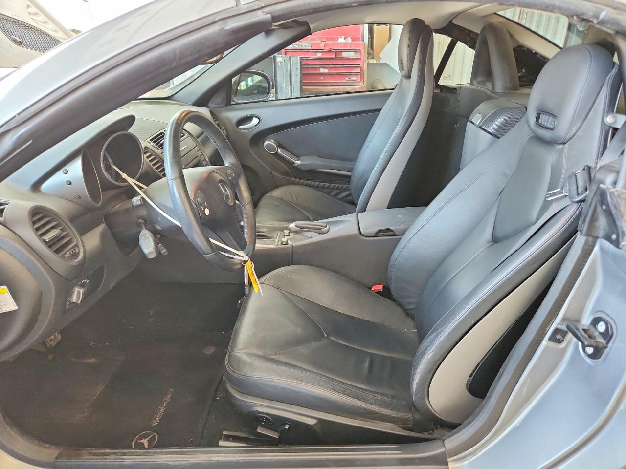 Mercedes-Benz Slk-class 300