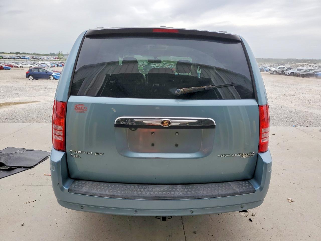 Chrysler Minivan Touring Plus