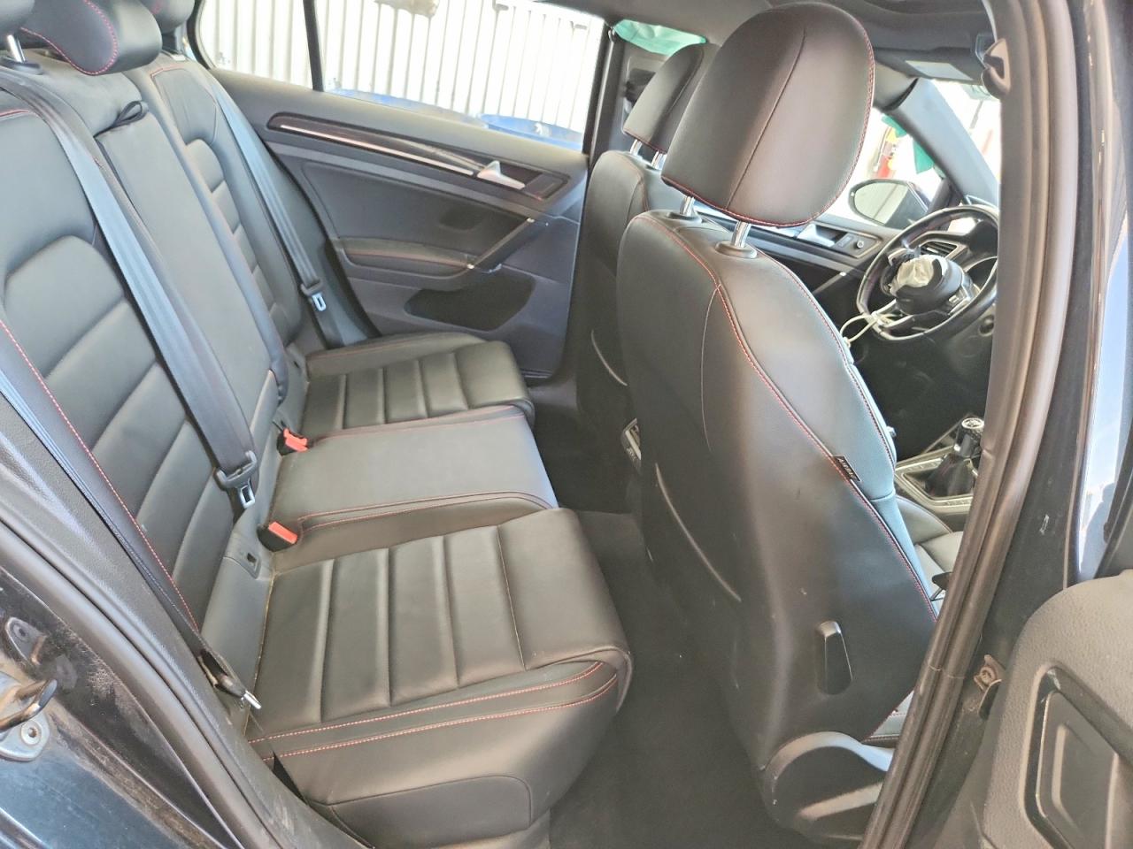 Volkswagen GTI S