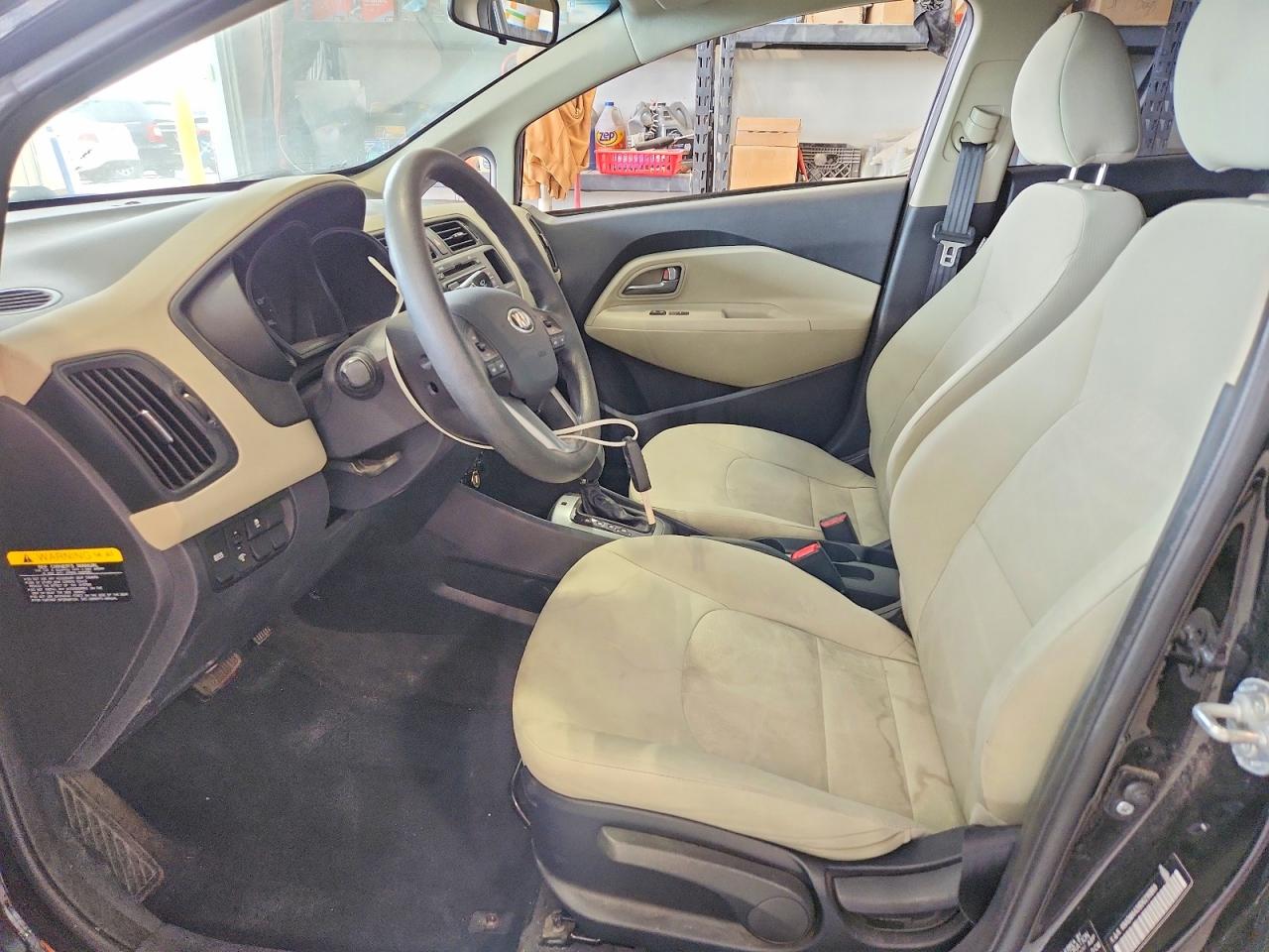 Kia Rio Lx