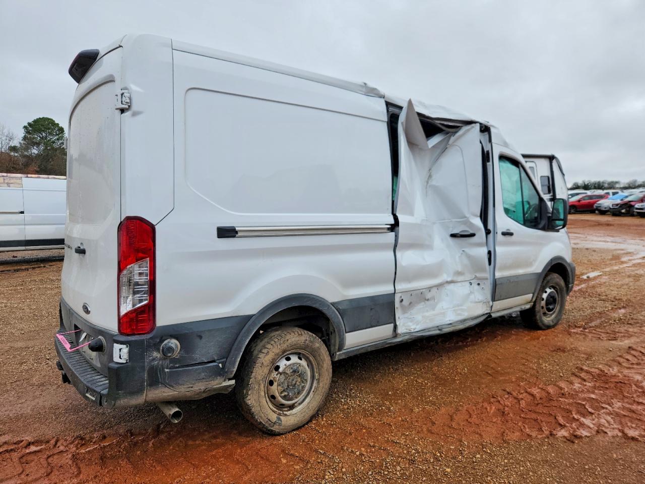 Ford Transit T-250