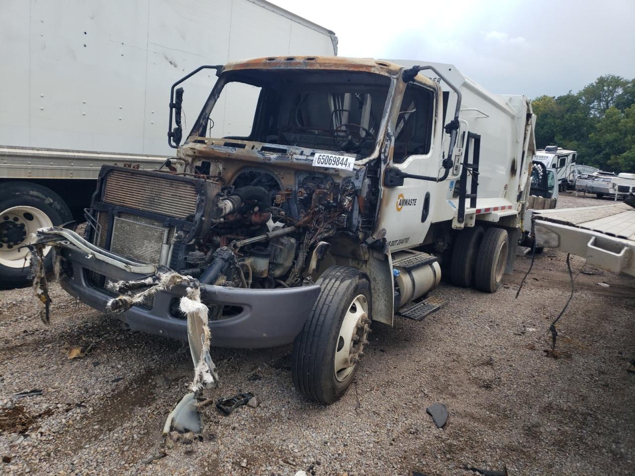 Salvage International Mv607 Image