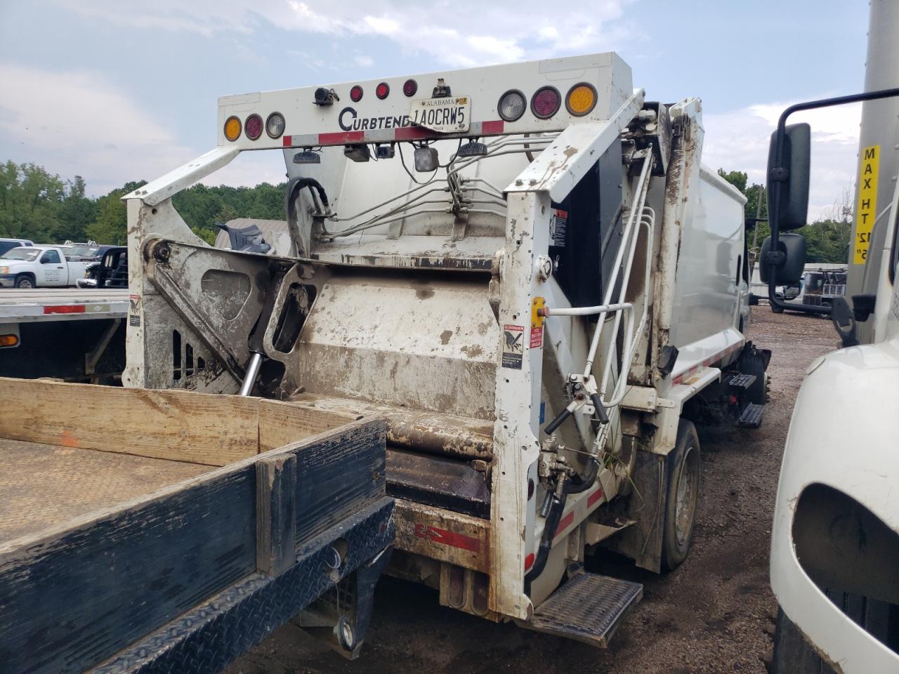International Mv607
