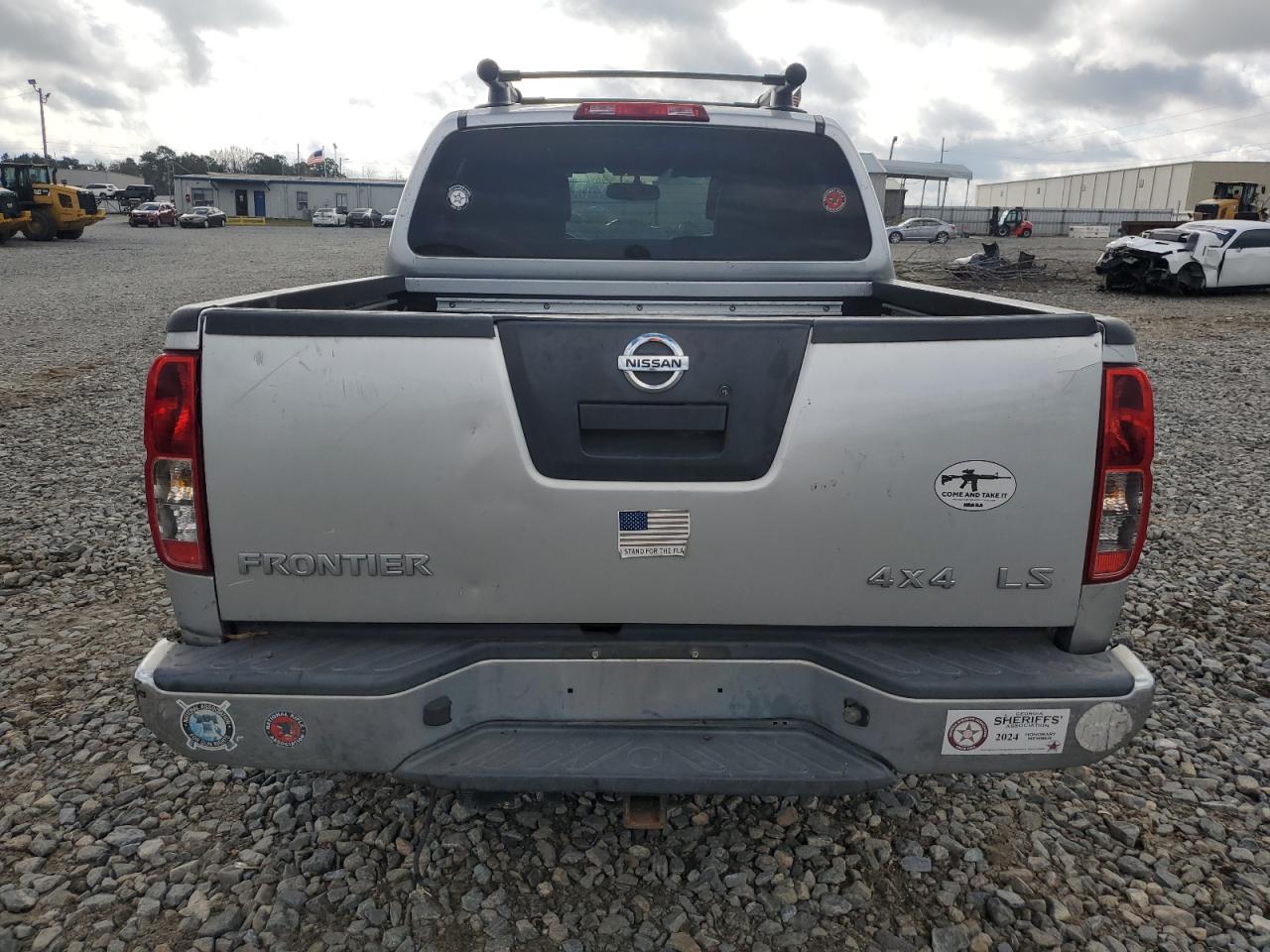 Nissan Frontier S