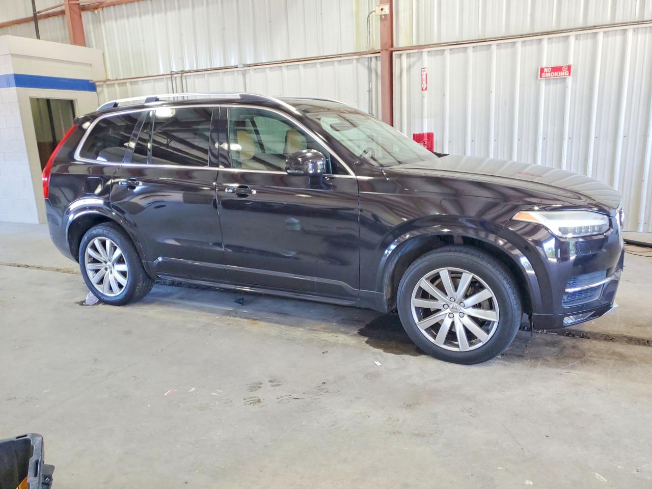 Volvo XC90 T6