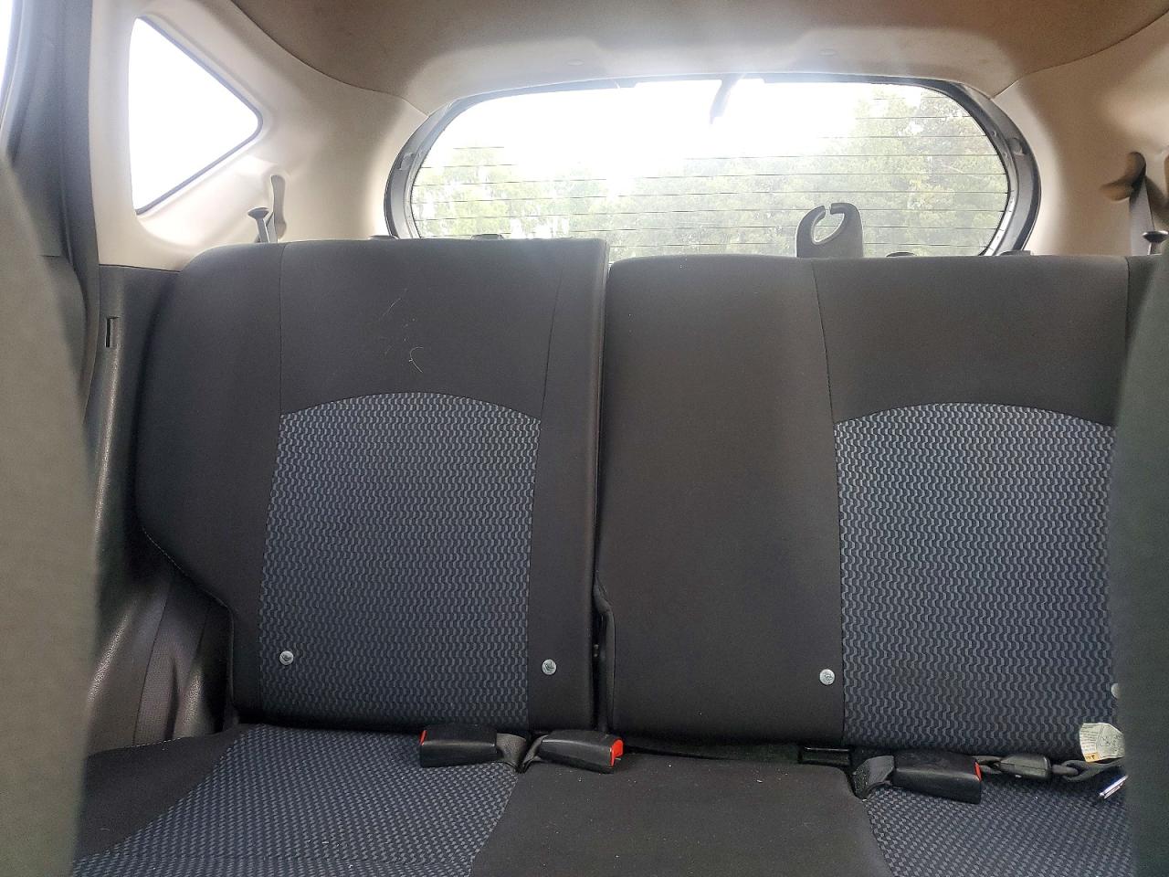 Nissan Versa Sv