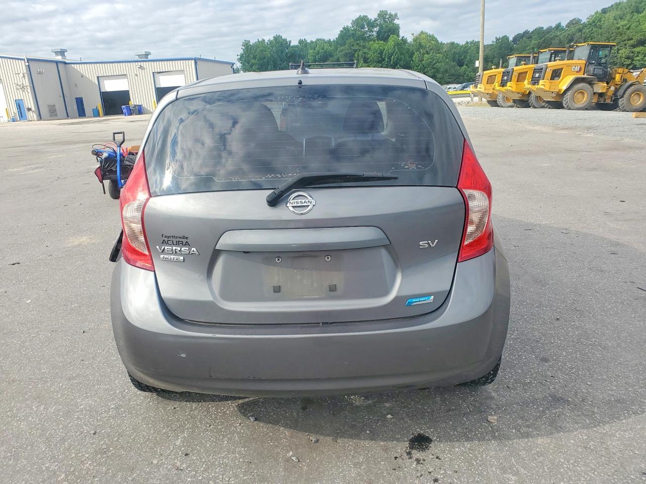 Nissan Versa Sv