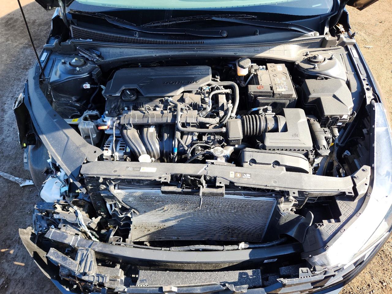 Hyundai ELANTRA Sel