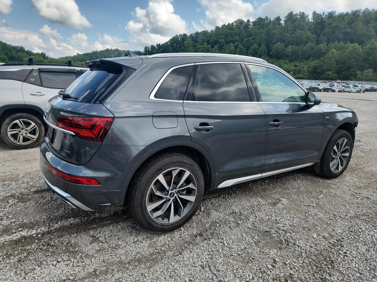 Audi Q5 Premium 45