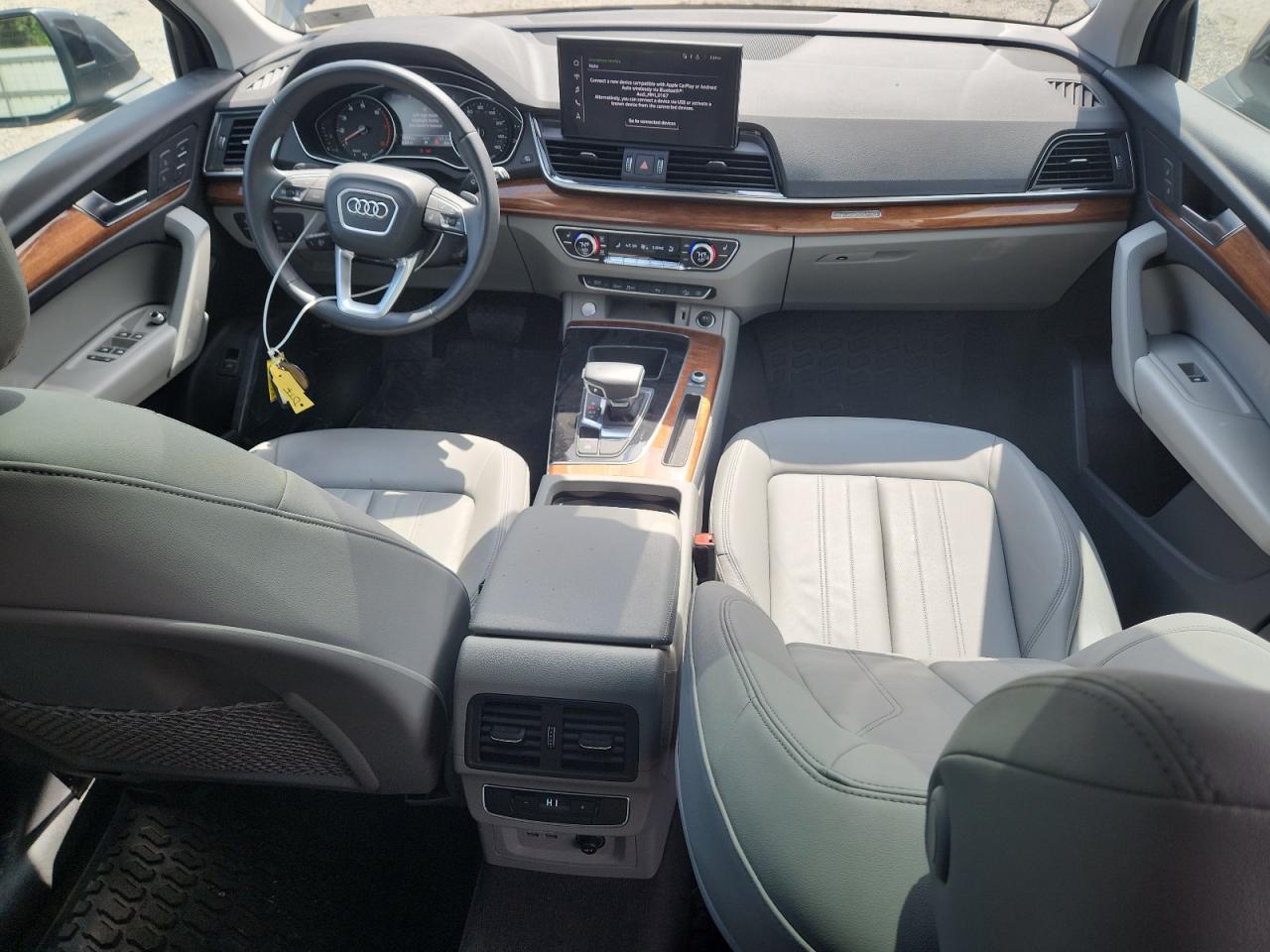 Audi Q5 Premium 45