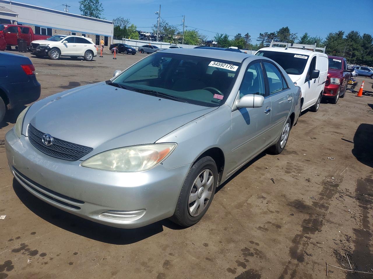 Salvage Toyota Camry Image