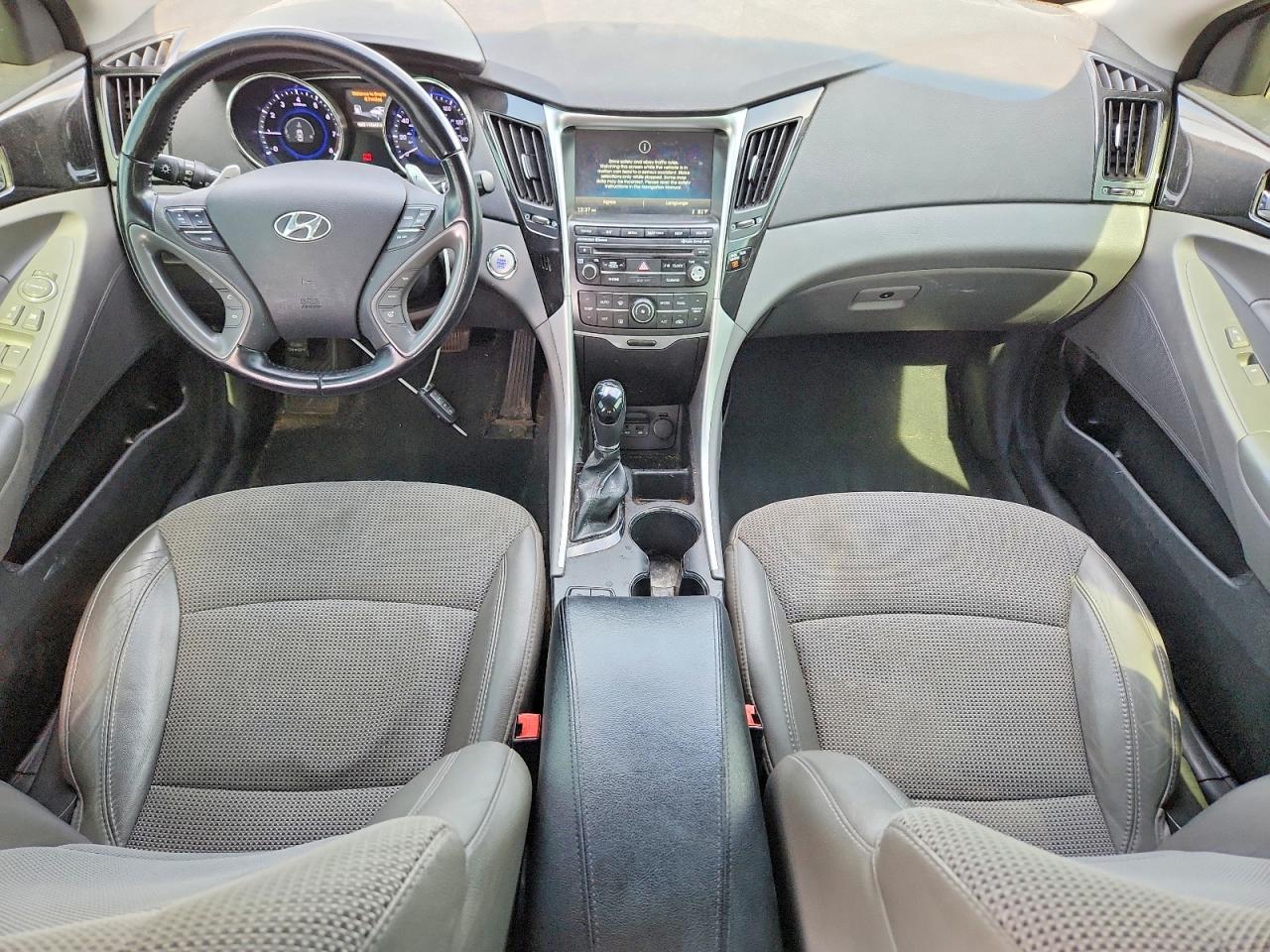 Hyundai SONATA Se 2.0t