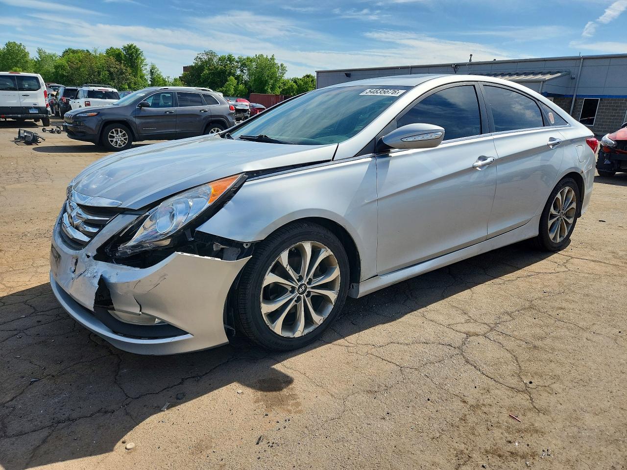 Salvage Hyundai SONATA Image