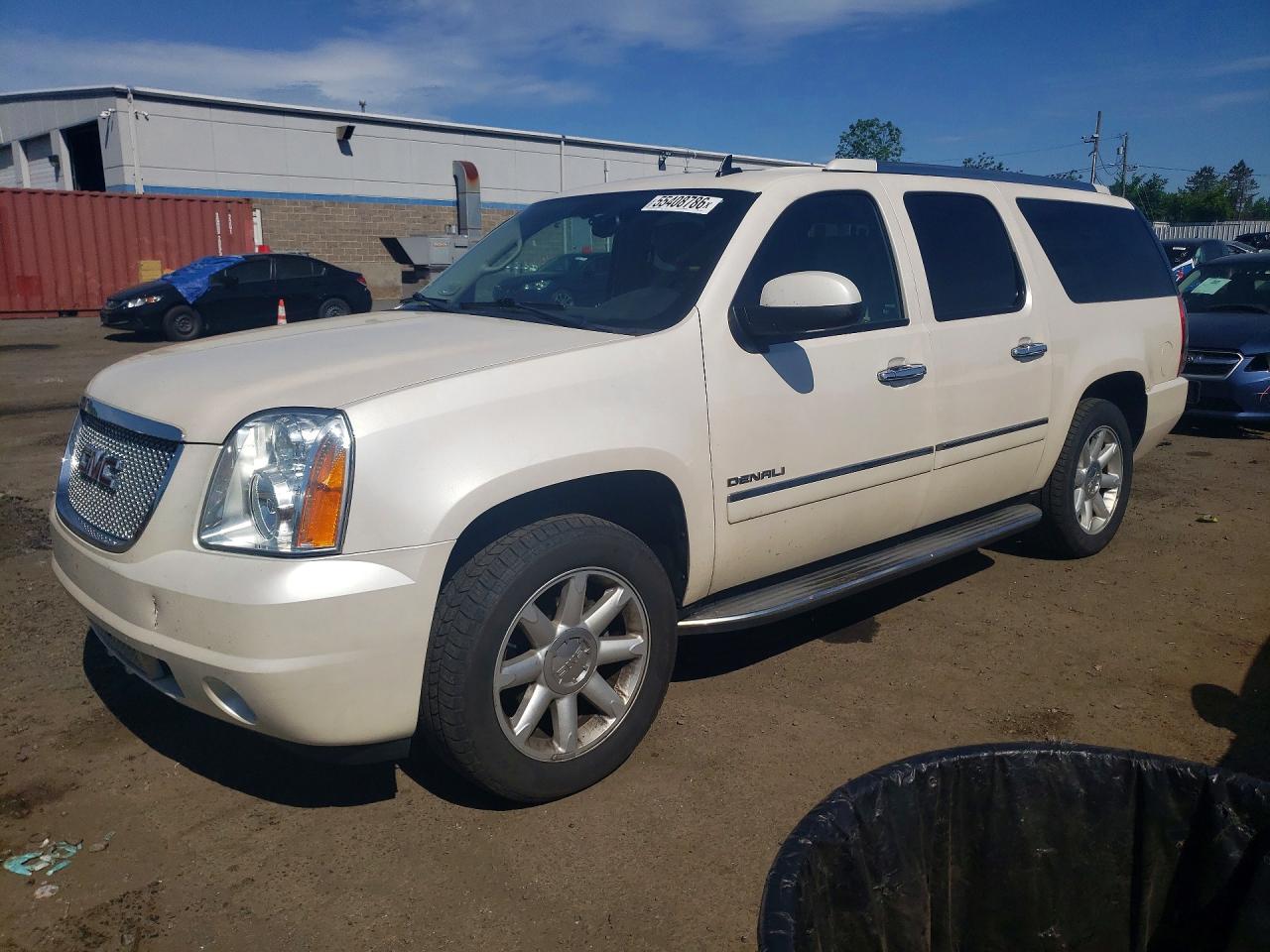 Salvage GMC Yukon Image