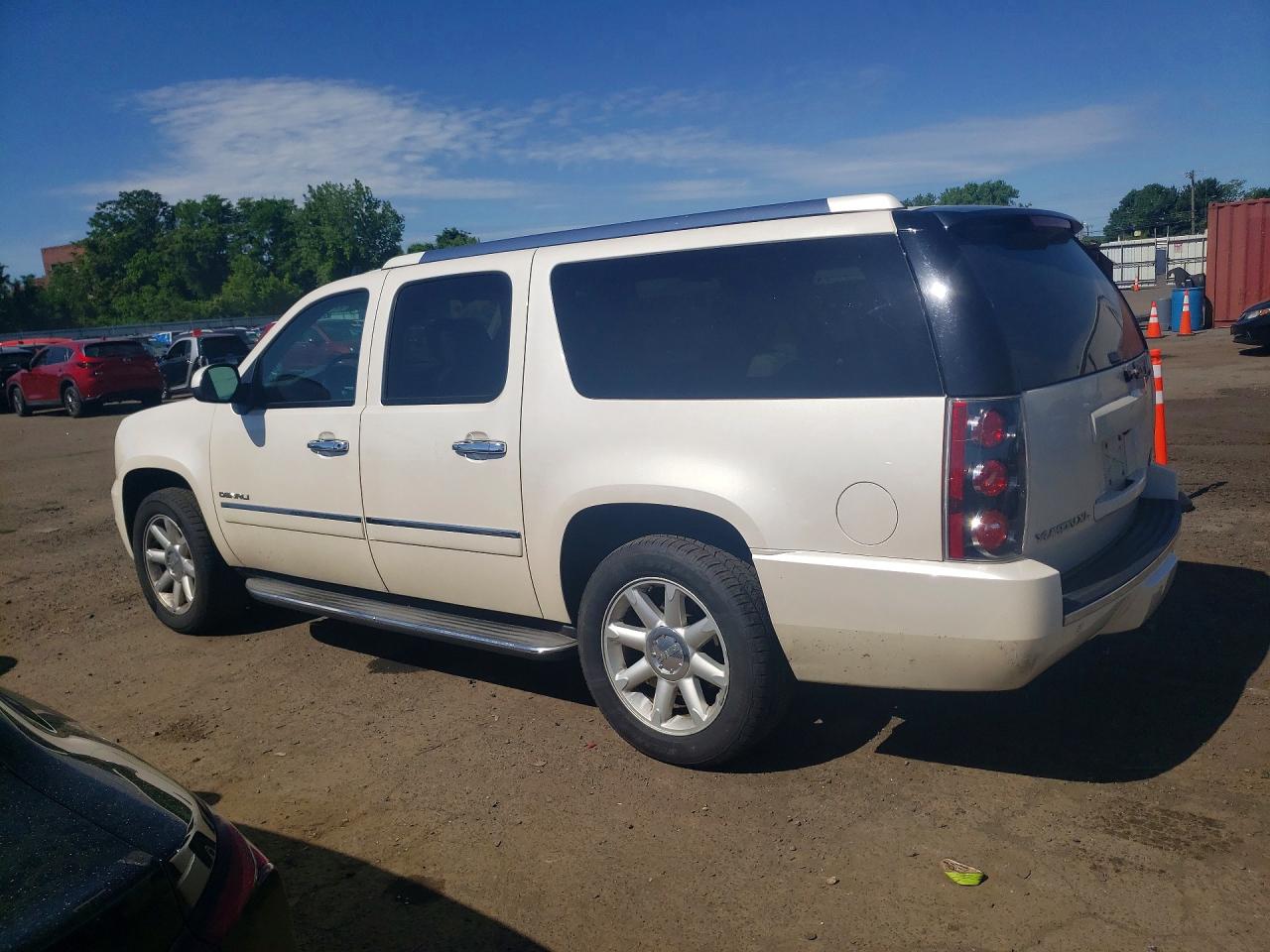GMC Yukon Denali