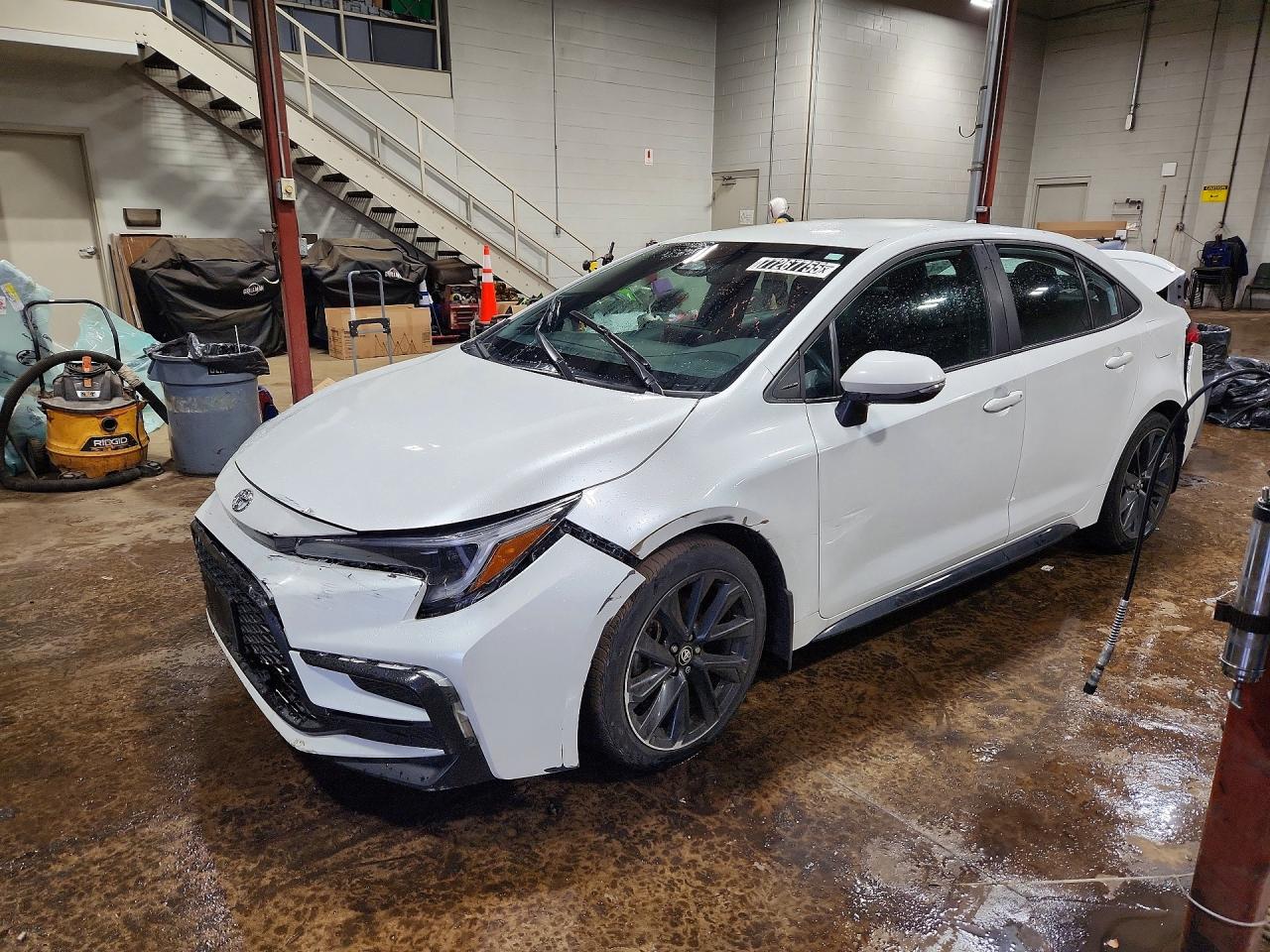 Salvage Toyota Corolla Image