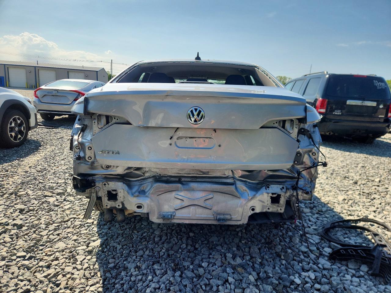 Volkswagen Jetta S