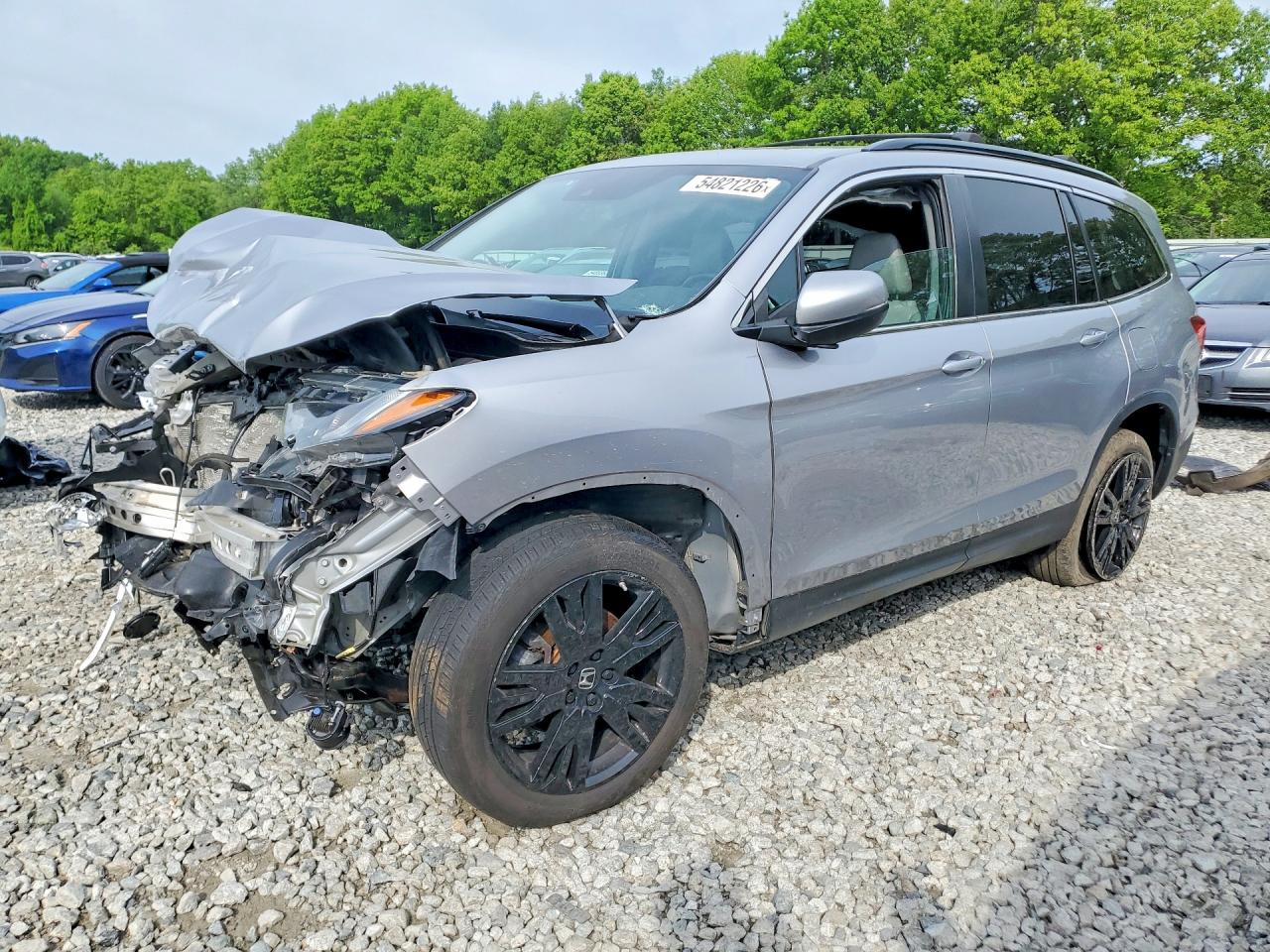 Salvage Honda Pilot Image