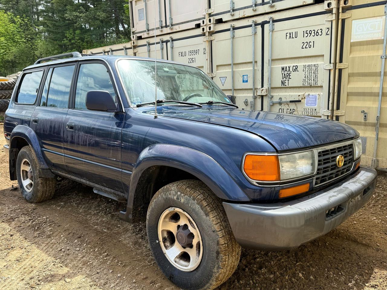 Salvage Toyota Land Cruis Image